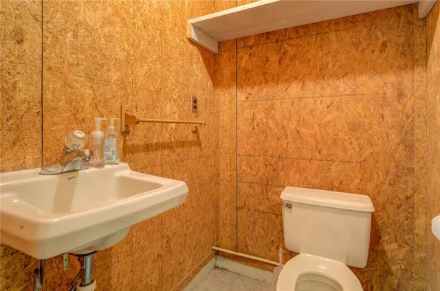 $400,000 | 5225 Bailey Road Southwest, Conyers, GA 30094