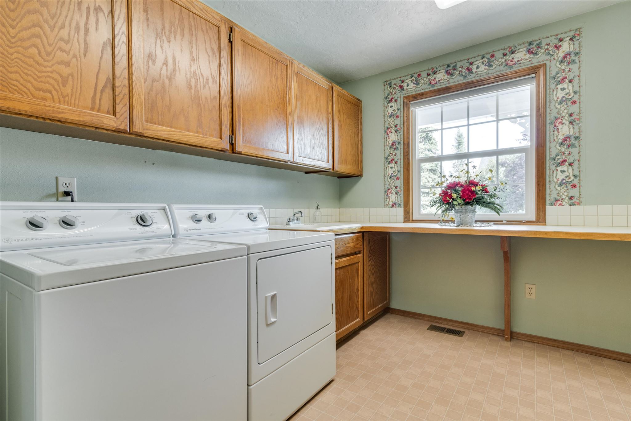 7502 North 5 Mile Road Spokane, WA 99208 - Photo 17 of 43