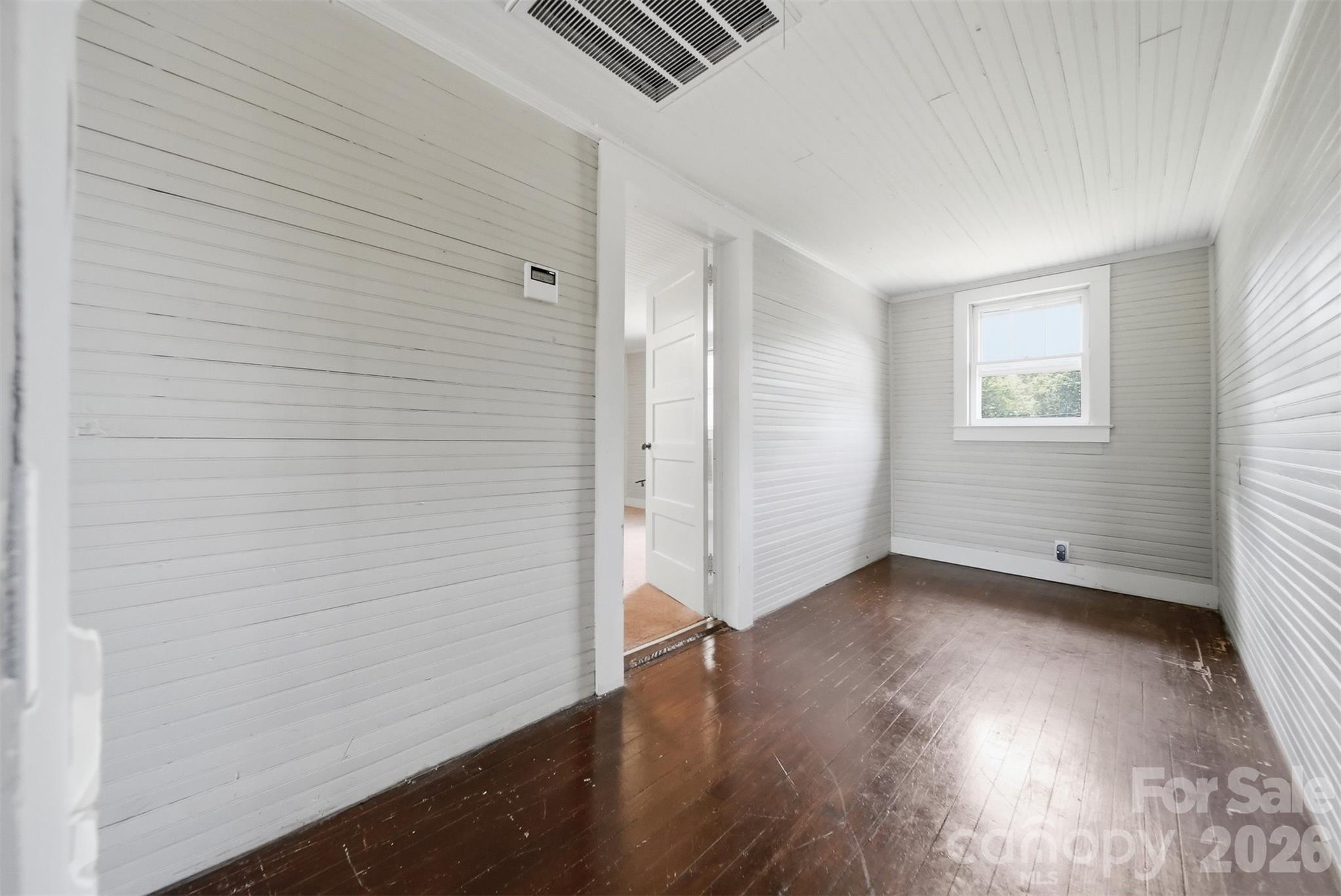 592 Main Street Hudson, NC 28638 - Photo 18 of 33