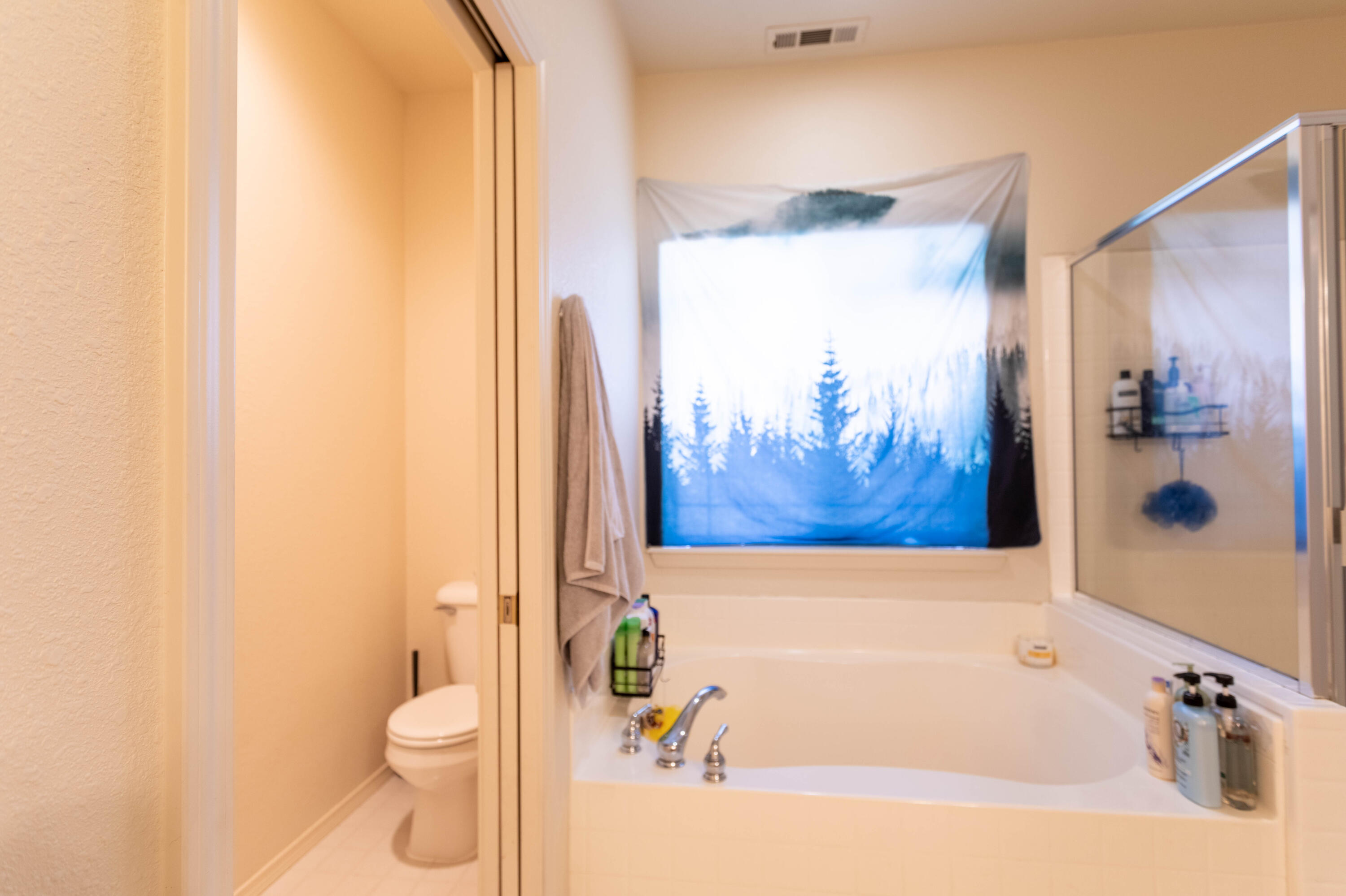 631 Shadow Way Central Point, OR 97502 - Photo 12 of 15 1-10