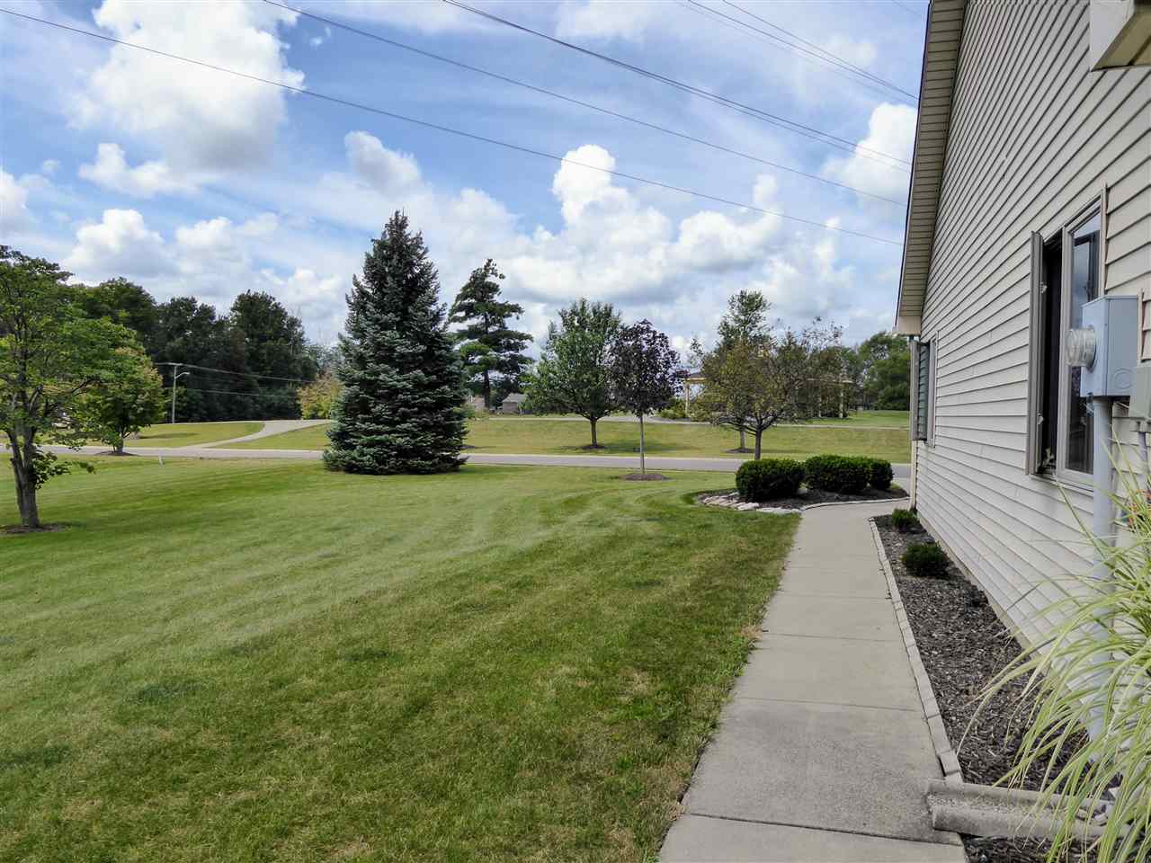 1004 Cross Pointe Decatur, IN 46733 - Photo 29 of 30