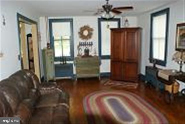 1109 Buchanan Valley Road Orrtanna, PA 17353 - Photo 17 of 22