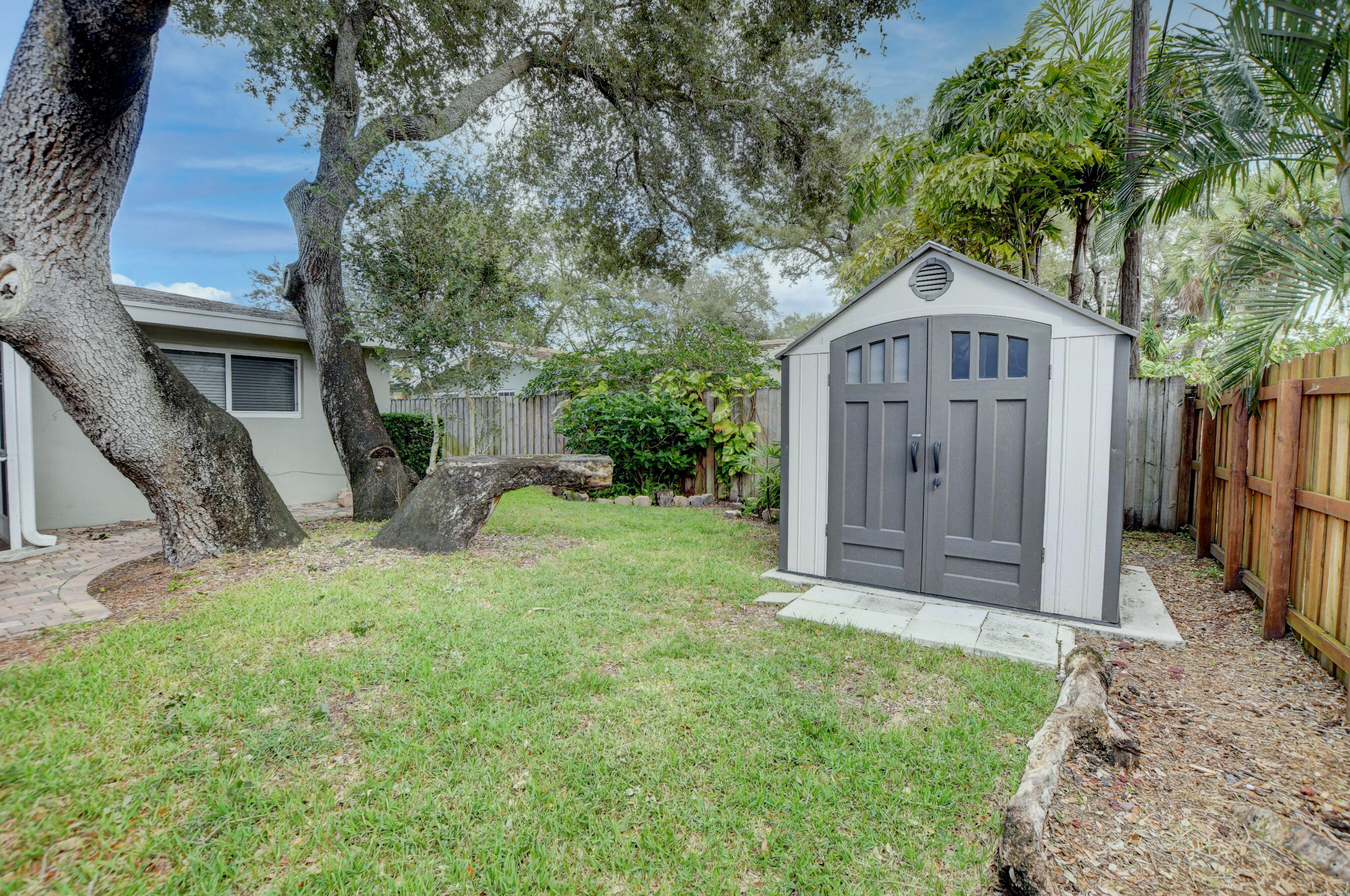 632 Southwest 1st Street Boca Raton, FL 33486 - Photo 37 of 43 Shed
