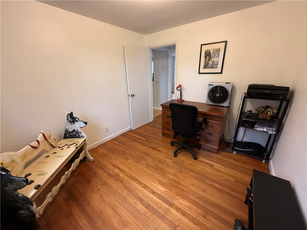 32 Nipsah Road Warwick, RI 02818 - Photo 14 of 17 Office/Third Bedroom