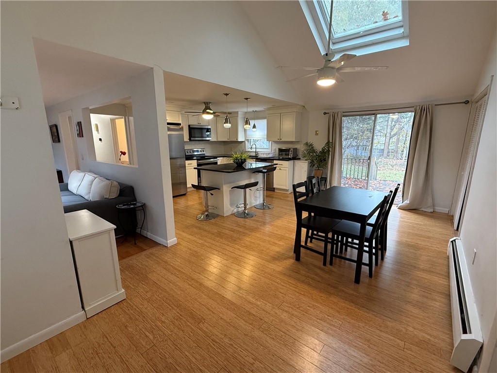 32 Nipsah Road Warwick, RI 02818 - Photo 2 of 17