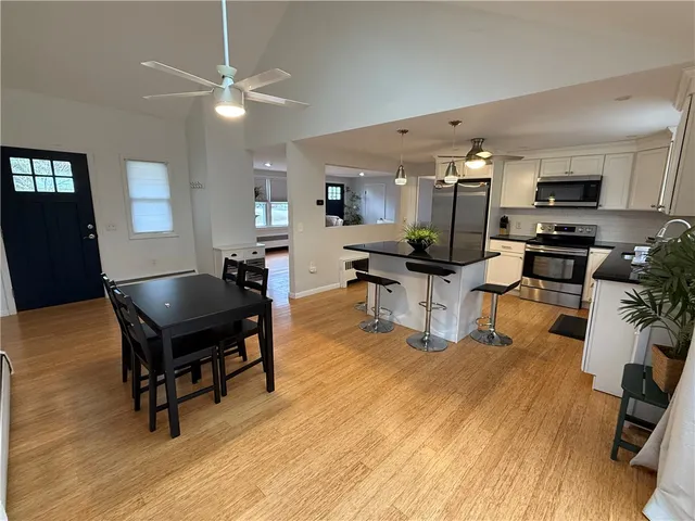 $2,900 | 32 Nipsah Road, Warwick, RI 02818