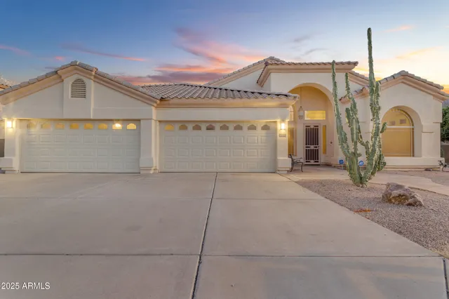 $920,000 | 2069 East Sierra Madre Avenue, Gilbert, AZ 85296