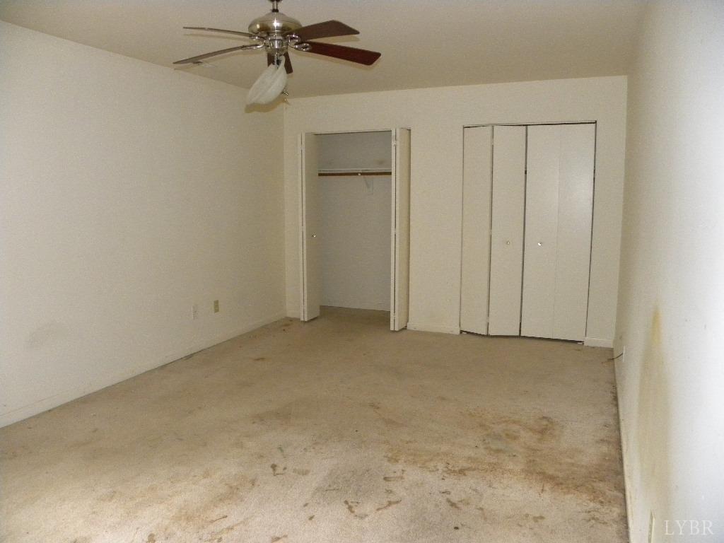188 Petunia Road Ruckersville, VA 22968 - Photo 6 of 13 a view of an empty room
