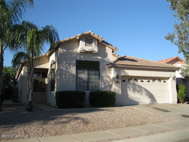9149 East Dawn Post Road Tucson, AZ 85749 - Photo 1 of 12