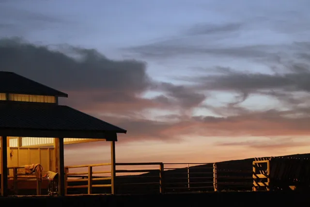 $879,950 | 821 Old Sr 26, Lacrosse, WA 99143