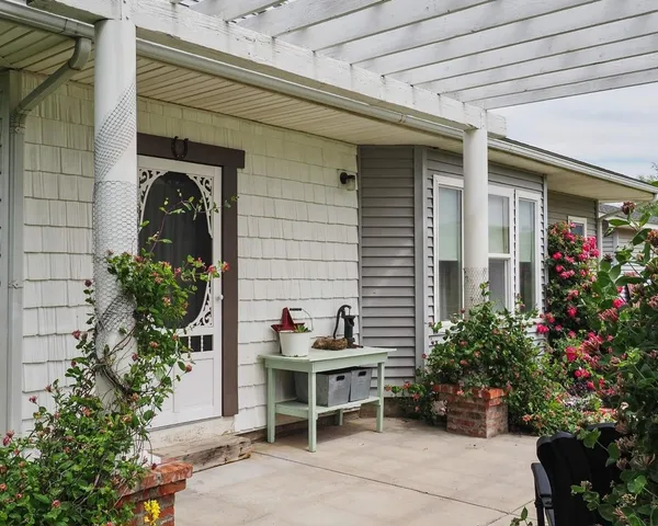 $879,950 | 821 Old Sr 26, Lacrosse, WA 99143