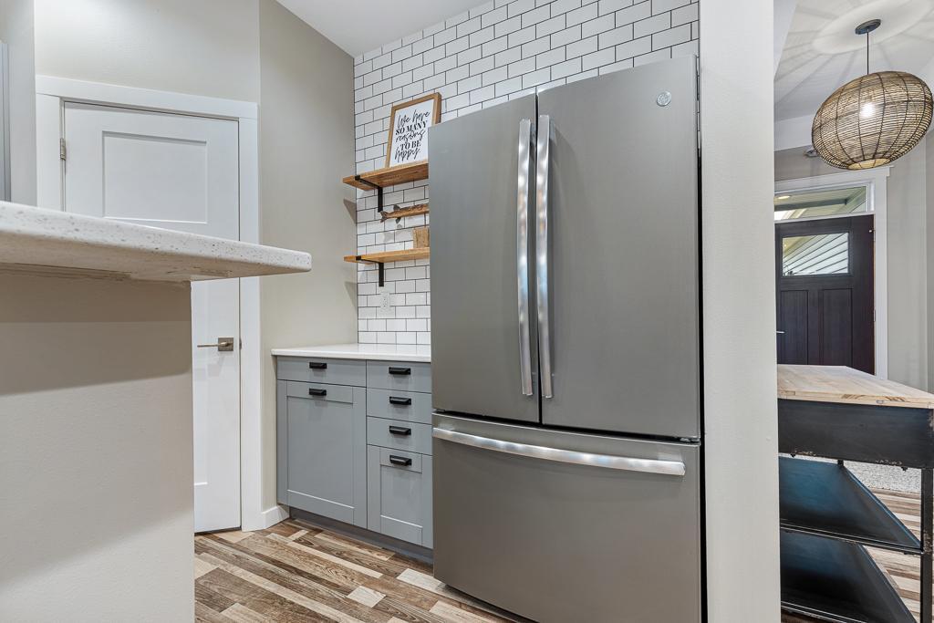 112 Sunrise Street Hendricks, MN 56136 - Photo 19 of 76