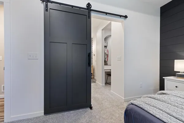 $699,000 | 112 Sunrise Street, Hendricks, MN 56136