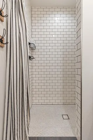 $699,000 | 112 Sunrise Street, Hendricks, MN 56136