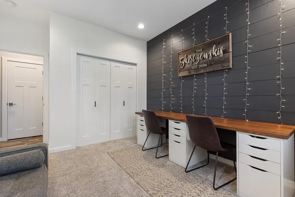 $699,000 | 112 Sunrise Street, Hendricks, MN 56136