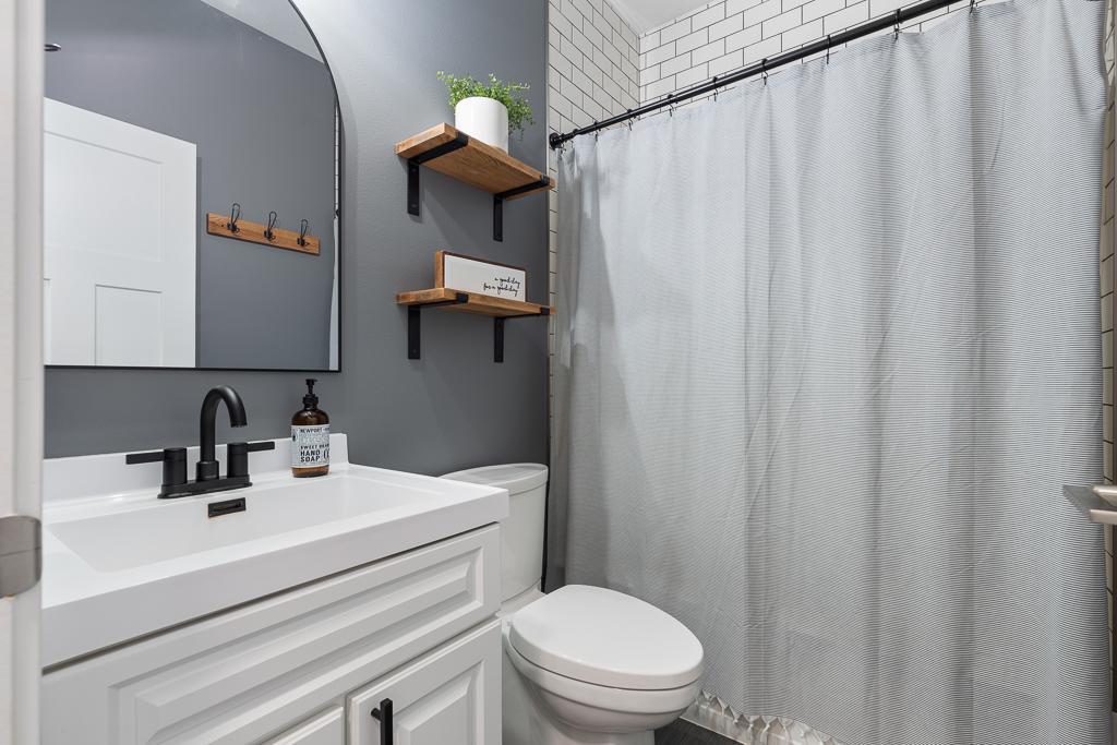 112 Sunrise Street Hendricks, MN 56136 - Photo 50 of 76