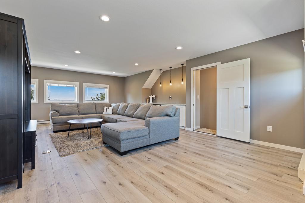 112 Sunrise Street Hendricks, MN 56136 - Photo 58 of 76