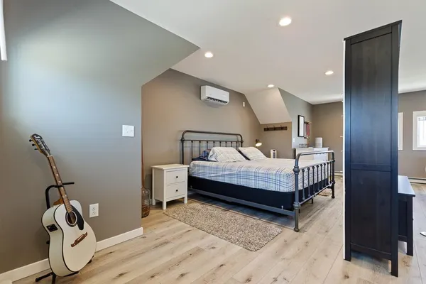 $699,000 | 112 Sunrise Street, Hendricks, MN 56136