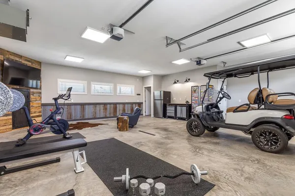 $699,000 | 112 Sunrise Street, Hendricks, MN 56136