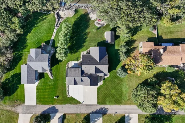 $699,000 | 112 Sunrise Street, Hendricks, MN 56136