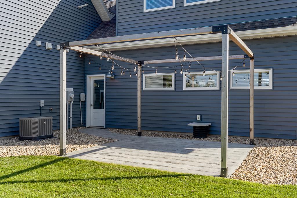 112 Sunrise Street Hendricks, MN 56136 - Photo 9 of 76