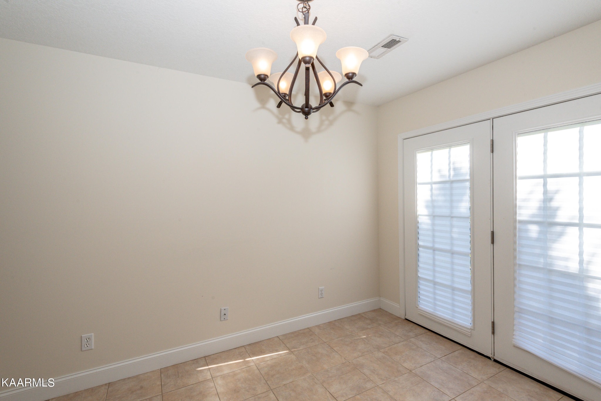 917 Elsborn Ridge Road Maryville, TN 37801 - Photo 17 of 35 Gallery Image 17
