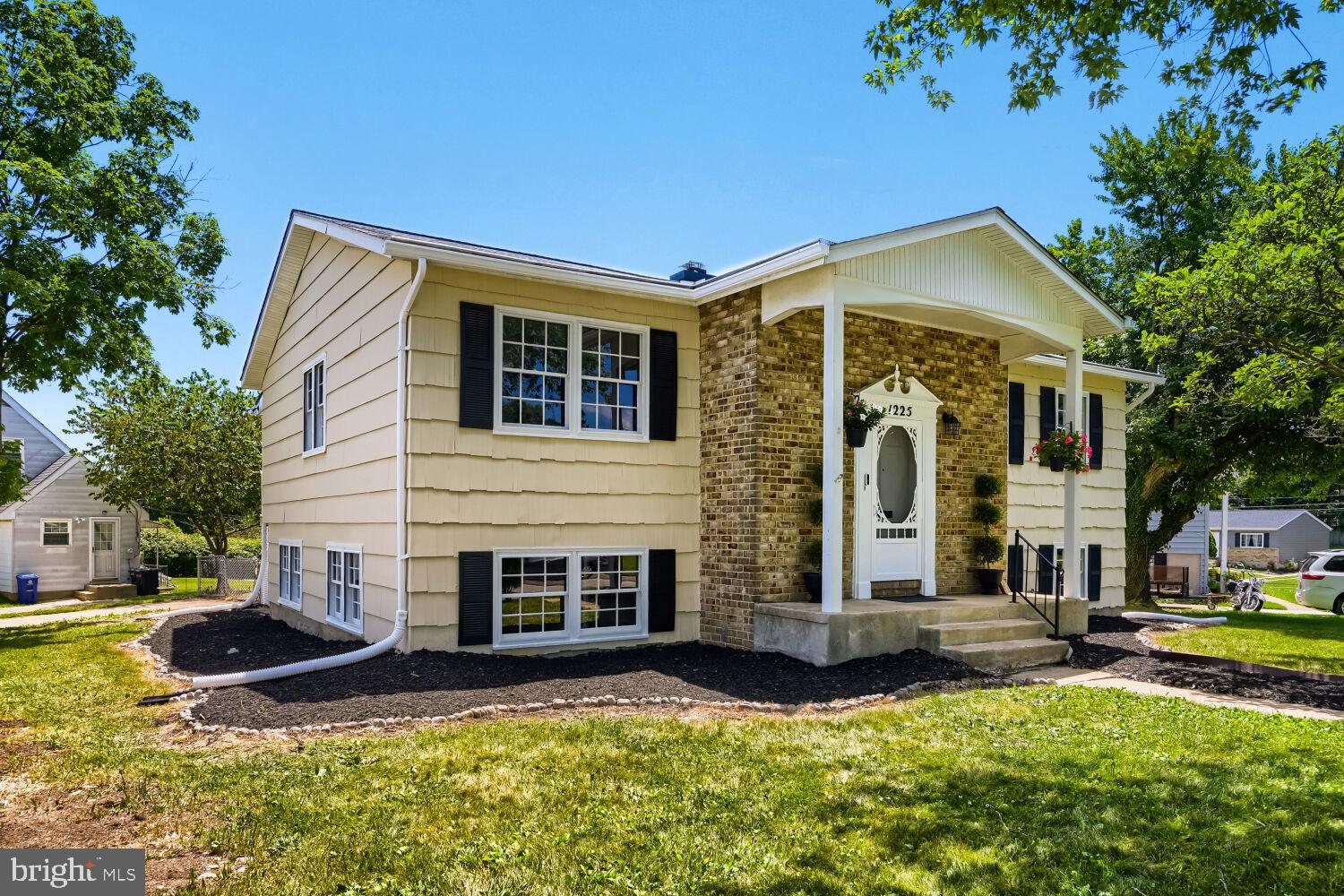 1225 Canberwell Road Catonsville, MD 21228 - Photo 2 of 25