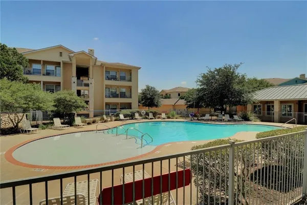 $1,200 | 2320 Gracy Farms Lane, Unit 916, Austin, TX 78758