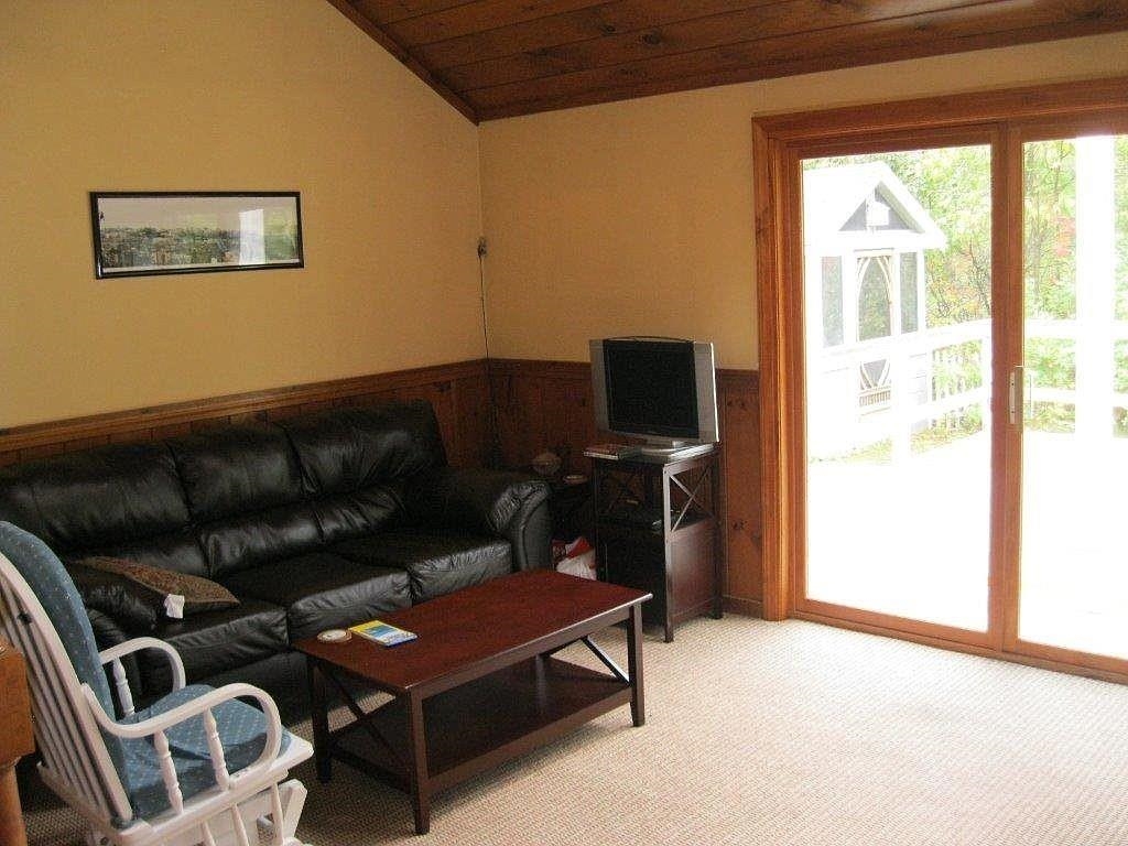 182 West Shore Drive Madison, NH 03875 - Photo 3 of 10