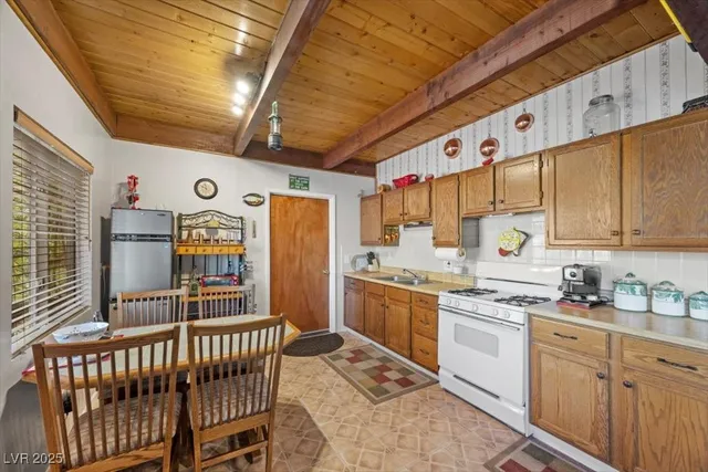 $649,000 | 2169 Via Spes Nostra Street, Mount Charleston, NV 89124