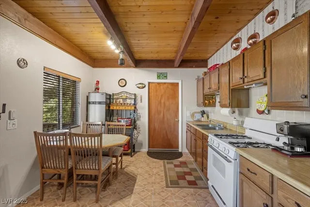 $649,000 | 2169 Via Spes Nostra Street, Mount Charleston, NV 89124