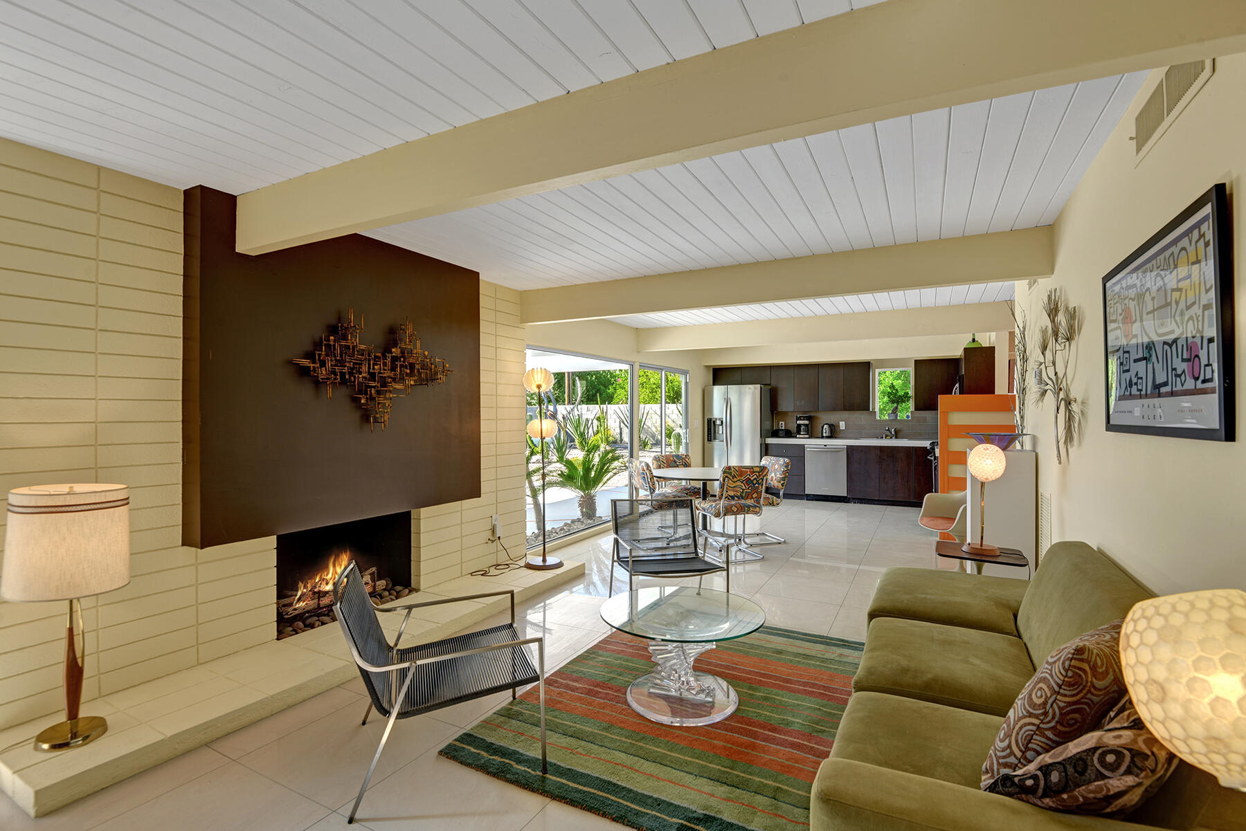 565 East Racquet Club Road Palm Springs, CA 92262 - Photo 10 of 38 LIVING ROOM REVERSE WITH FIREPLACE MLS