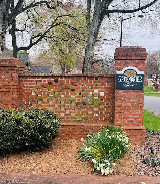 133 Windrush Road Winston-Salem, NC 27106 - Photo 5 of 50 Entrance to sought after Greenbrier Farm!