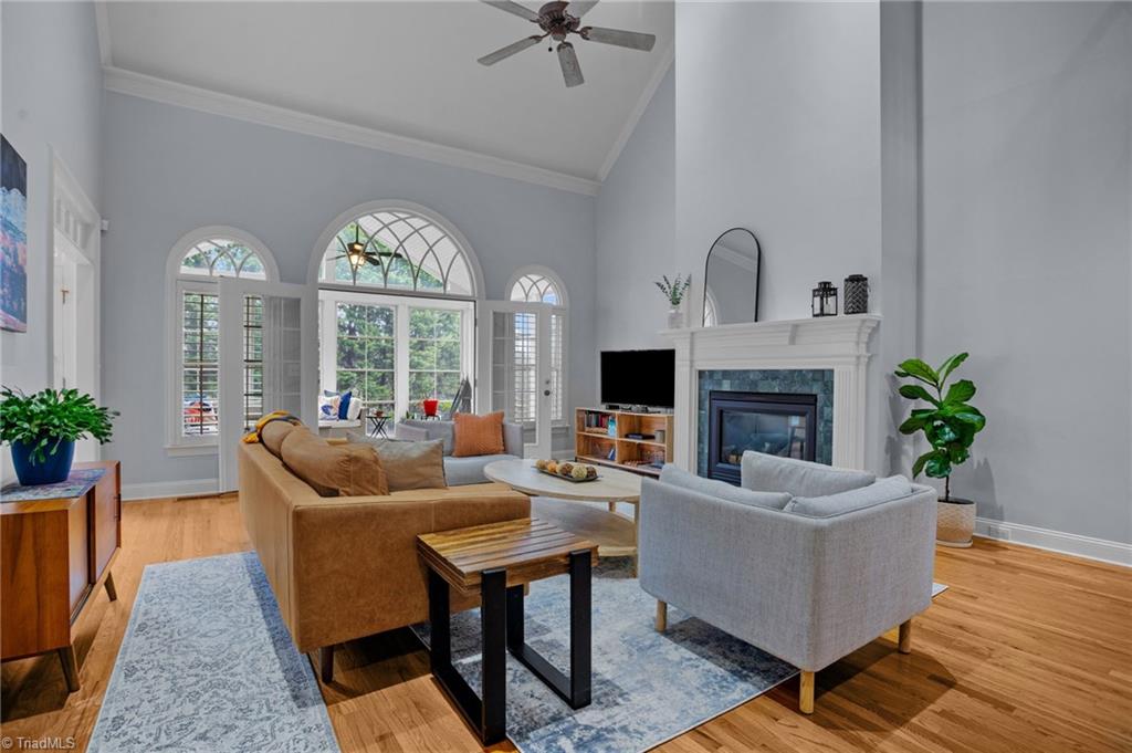 133 Windrush Road Winston-Salem, NC 27106 - Photo 8 of 50 Spacious Greatroom with Gas Log FPL.