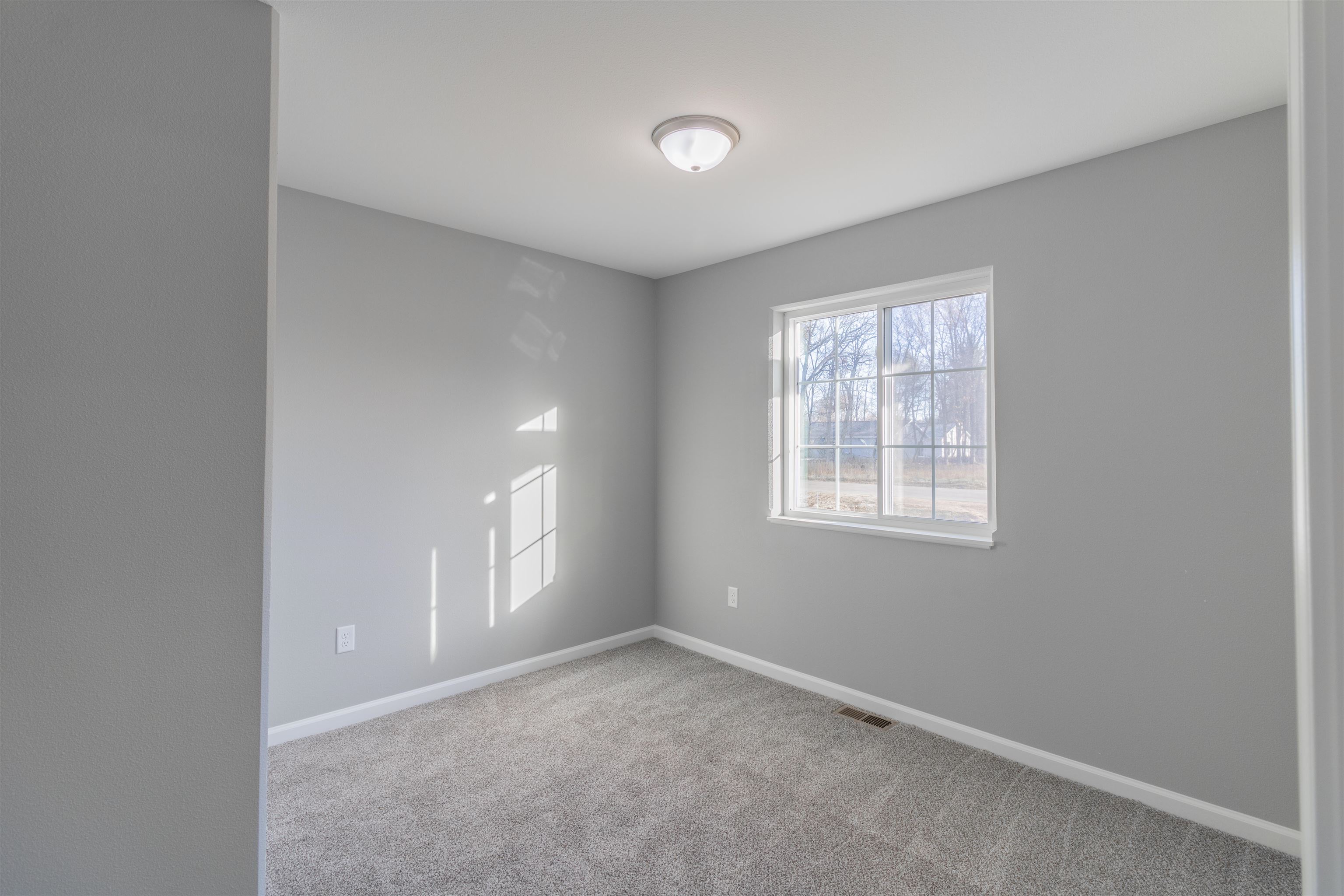 220 Leonard Street Stevens Point, WI 54482 - Photo 16 of 17