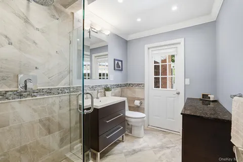$1,249,000 | 16 Old Farm Lane, Hartsdale, NY 10530