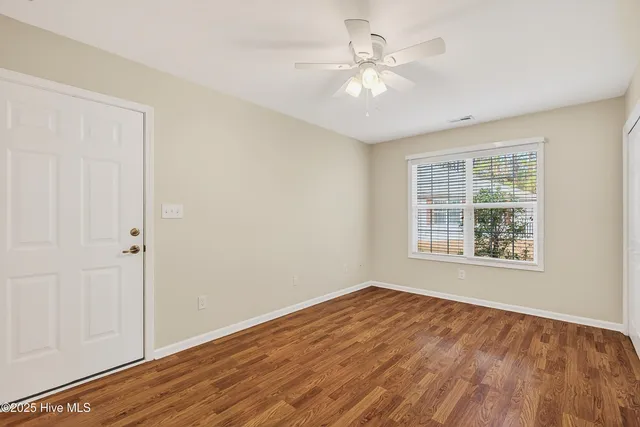 $290,000 | 404 Jasmine North, Swansboro, NC 28584