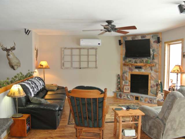 10286 Oak Road Hazelhurst, WI 54531 - Photo 3 of 20 Gallery Image 3