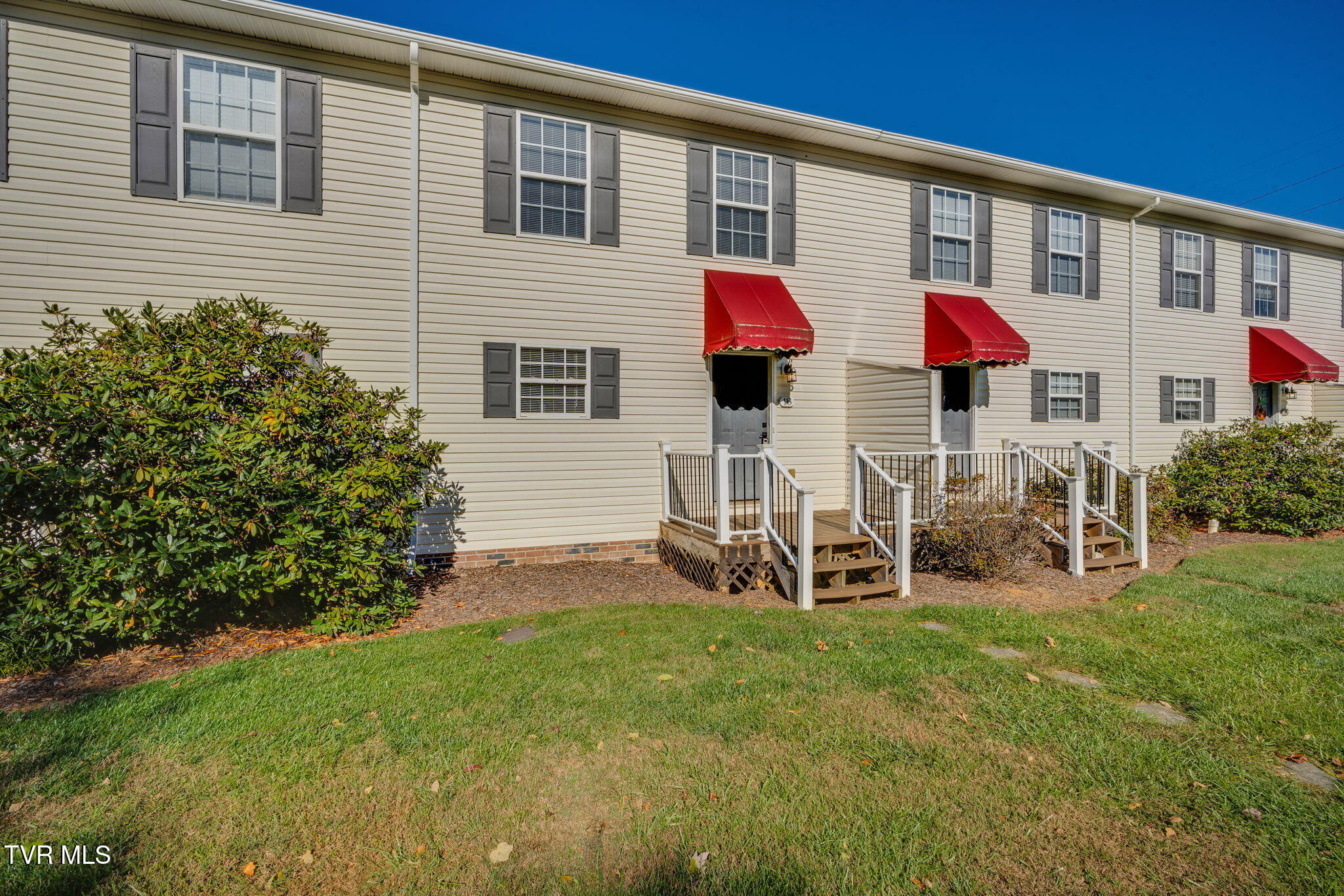 2201 Cherokee Road, Unit 18 Johnson City, TN 37604 - Photo 2 of 25 R2