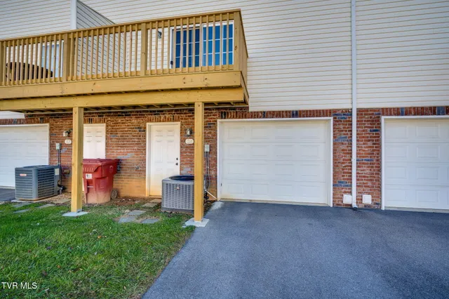 $1,500 | 2201 Cherokee Road, Unit 18, Johnson City, TN 37604