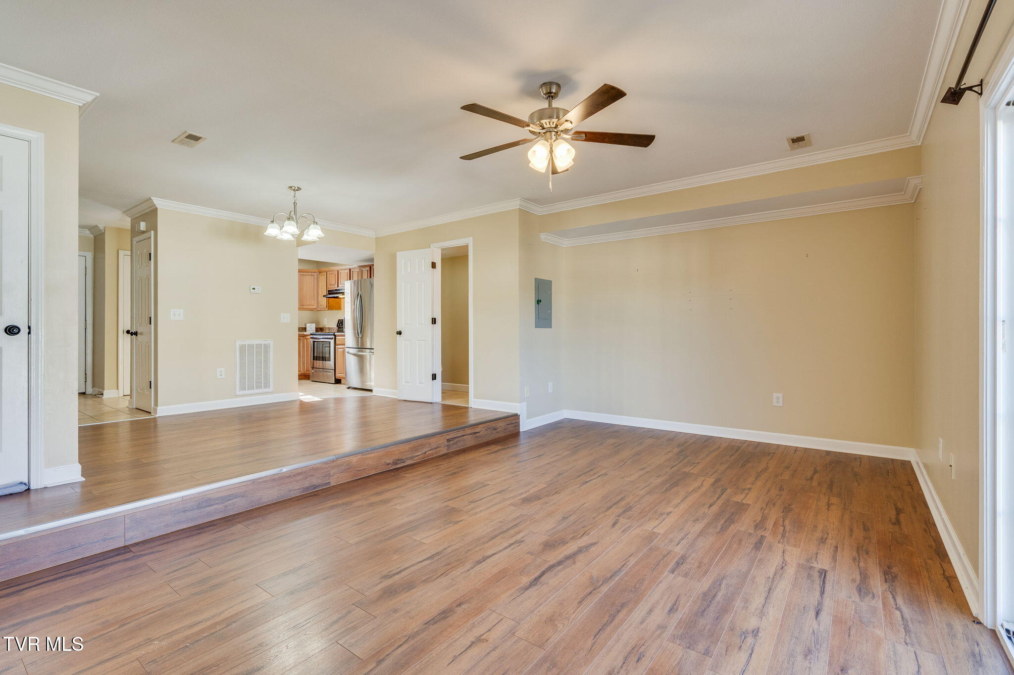 2201 Cherokee Road, Unit 18 Johnson City, TN 37604 - Photo 10 of 25 R10