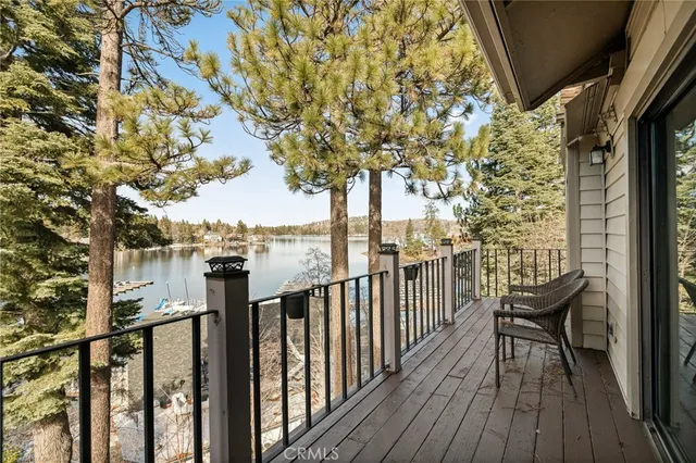 $925,000 | 4 Village, Unit B, Lake Arrowhead, CA 92352