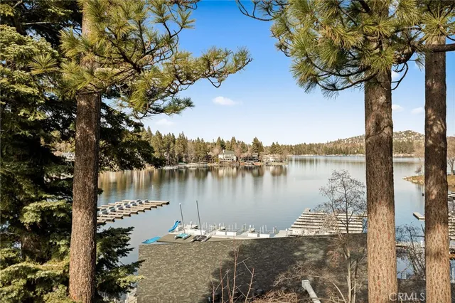 $925,000 | 4 Village, Unit B, Lake Arrowhead, CA 92352