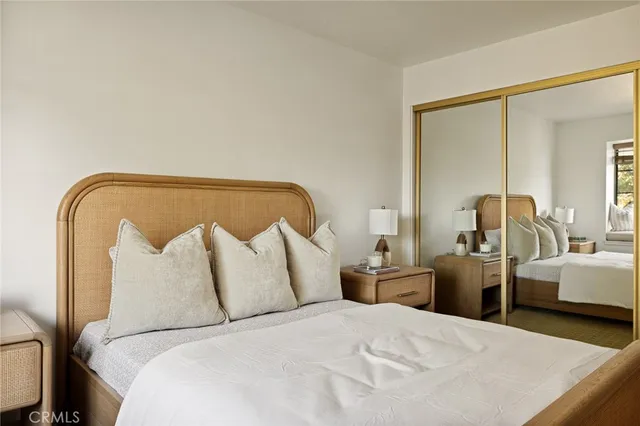 $925,000 | 4 Village, Unit B, Lake Arrowhead, CA 92352