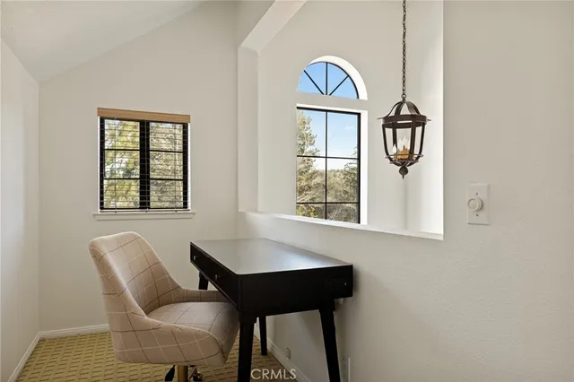 $925,000 | 4 Village, Unit B, Lake Arrowhead, CA 92352
