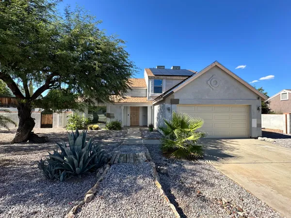 $2,350 | 2836 West Calle Cuero De Vaca, Tucson, AZ 85745