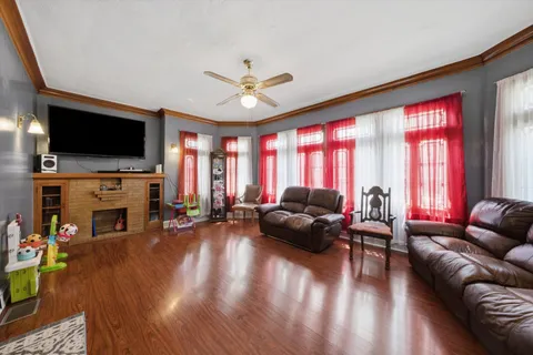 $360,000 | 5401 South Richmond Street, Chicago, IL 60632