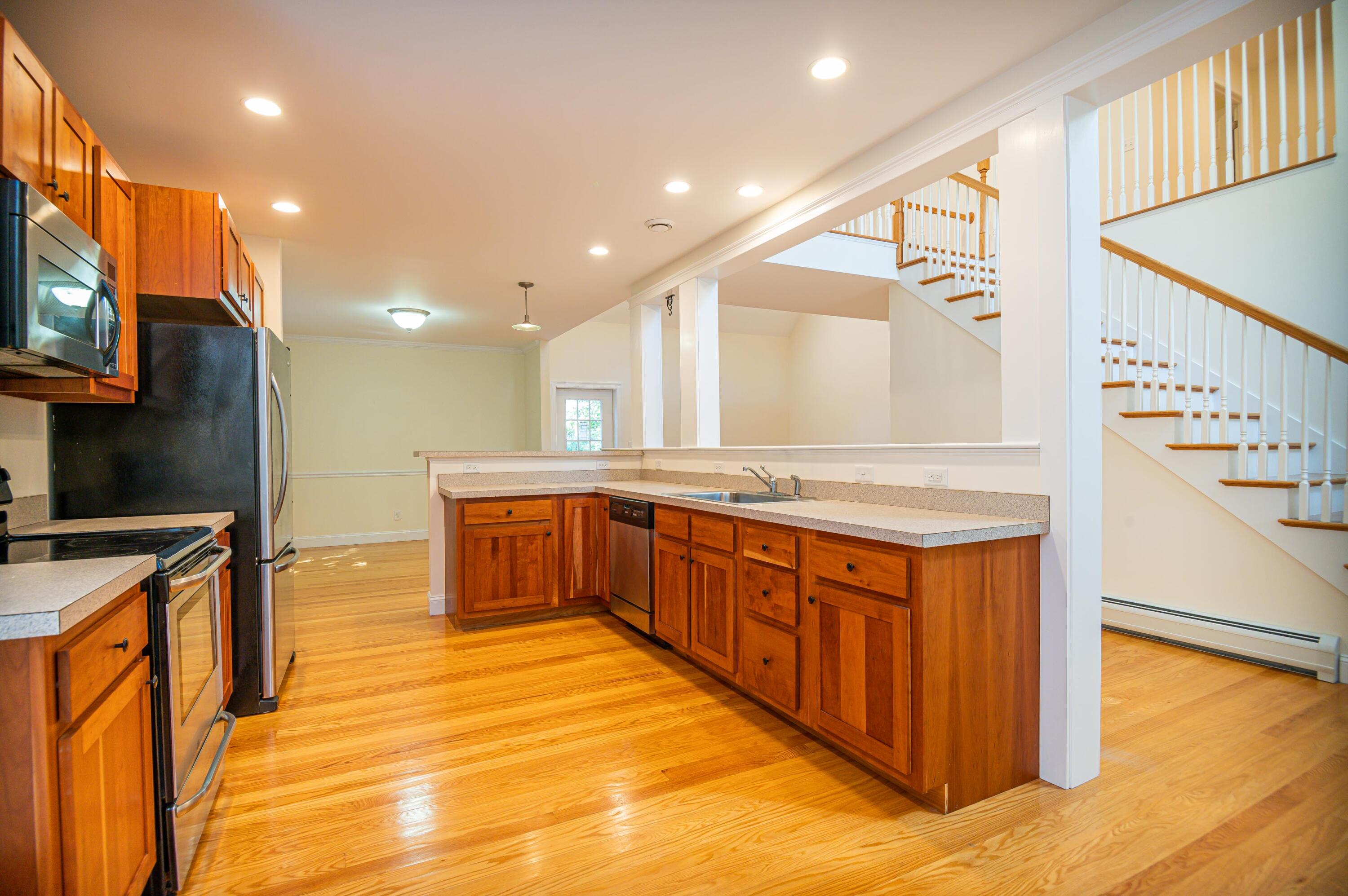 1 Janah Lane Kittery Point, ME 03905 - Photo 4 of 61 4