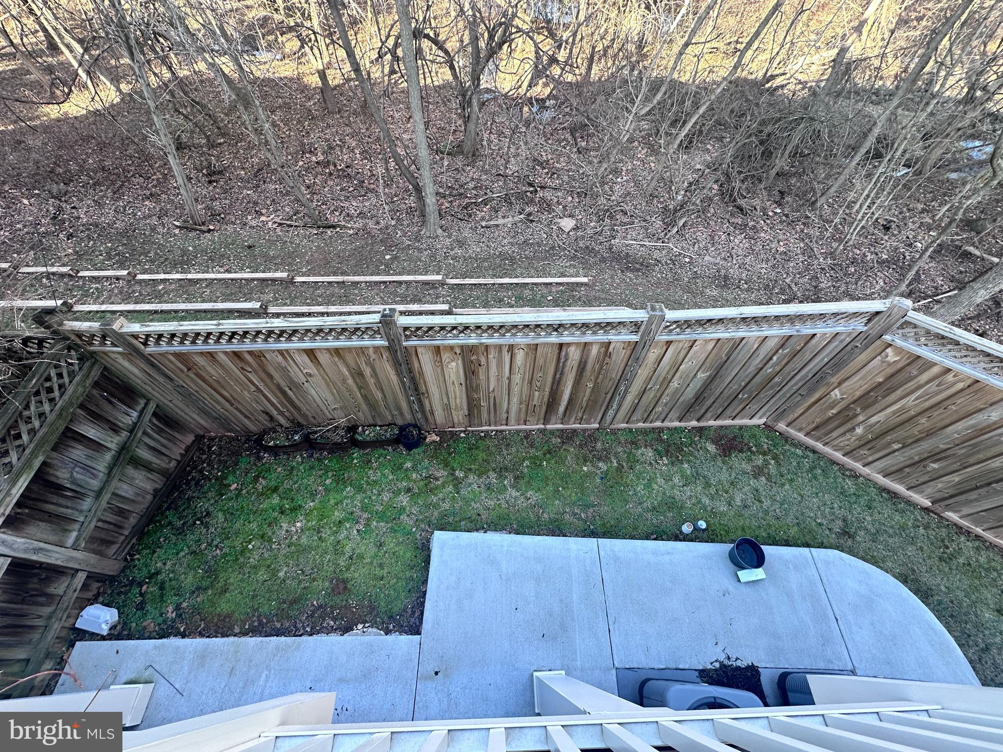 43270 Sunderleigh Square Broadlands, VA 20148 - Photo 6 of 24 a view of outdoor space and yard