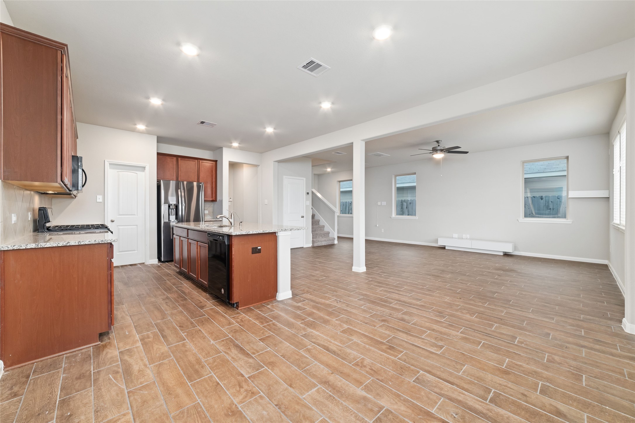 21622 Buttonsage Lane Katy, TX 77449 - Photo 13 of 23